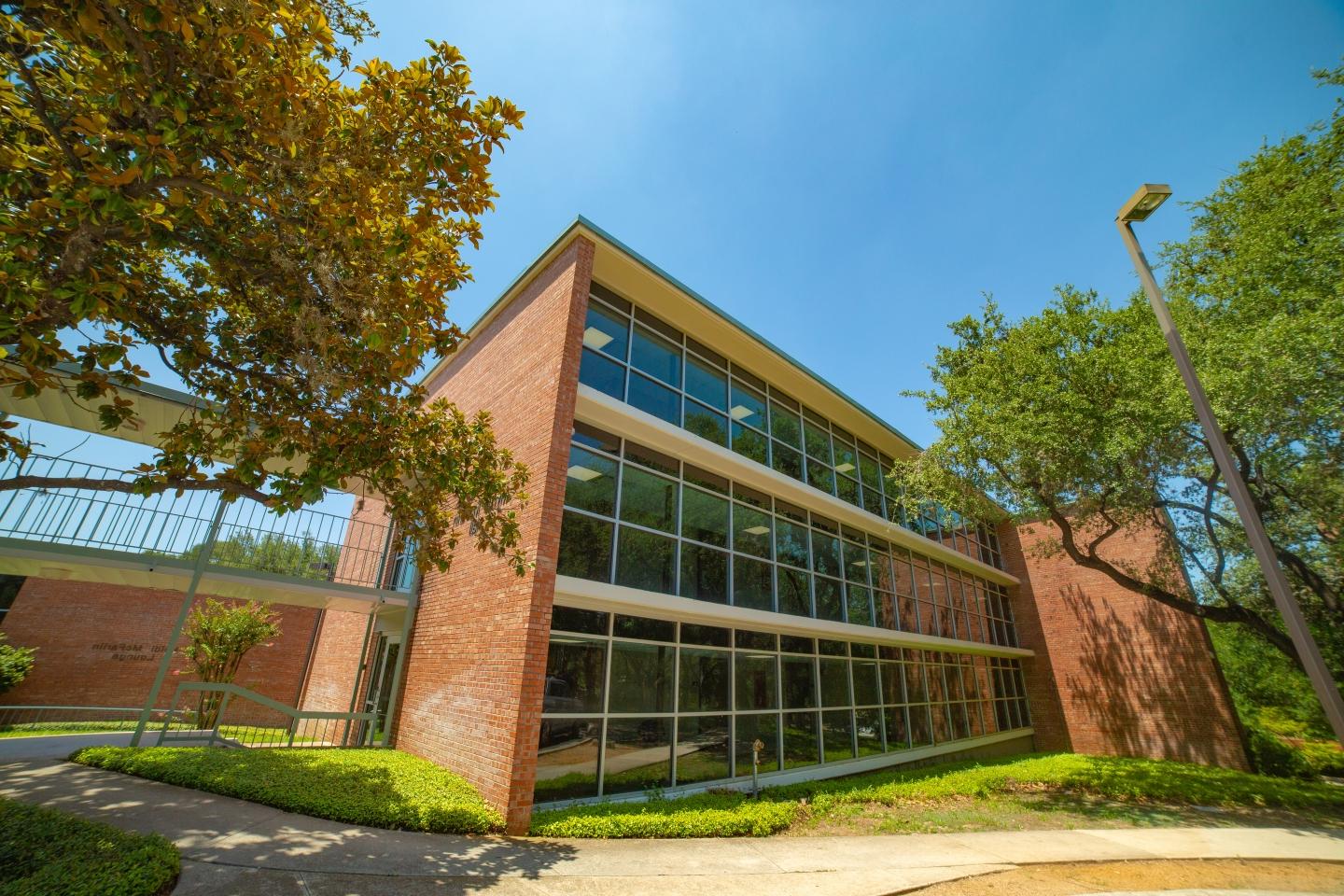 Ourside view of Isabel Hall